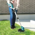 MAKITA-UR100DSME-PODKASZARKA-AKU-12V-2x4-0Ah-Waga-narzedzia-2-1-kg.jpg